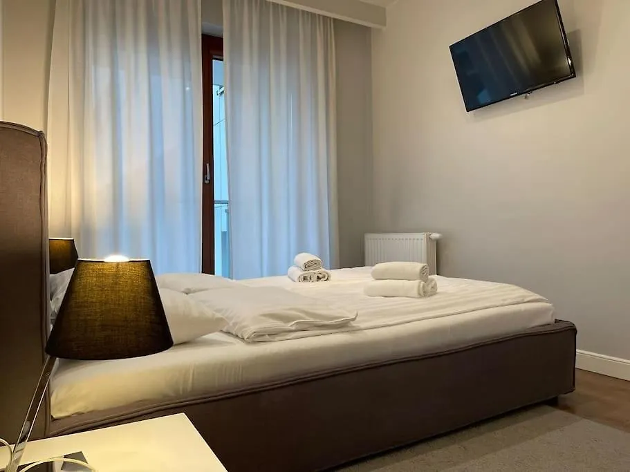 Oxygen Charming Studio Warsaw Apartment